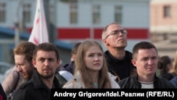 Искандер Ясавеев (во втором ряду справа) на митинге против фальсификаций на выборах. Октябрь 2019 года.